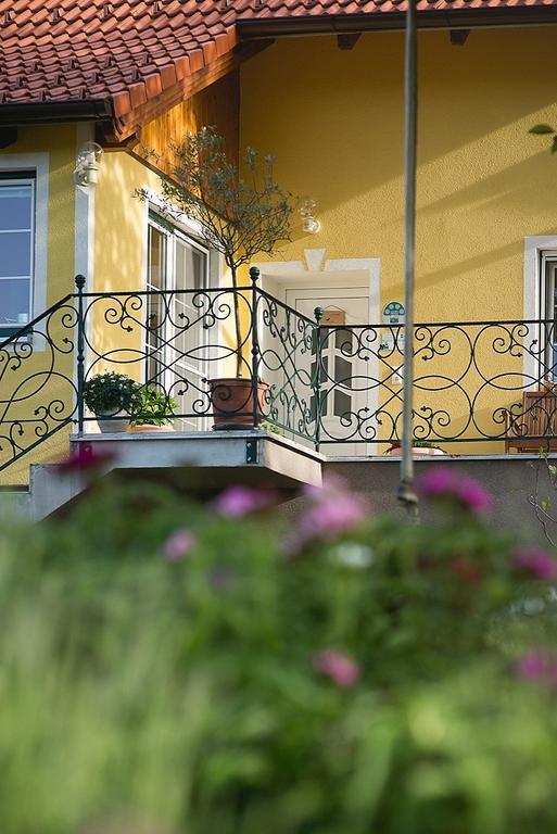 Gaestehaus Gnant Winten  Εξωτερικό φωτογραφία